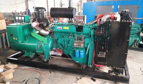 阳西潍柴二手发电机大型柴油发电机组